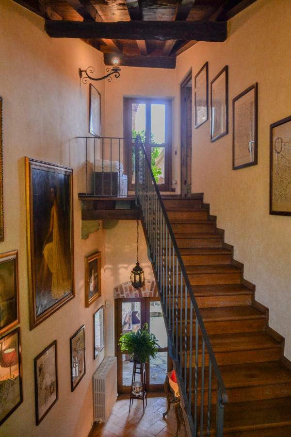 Bed and Breakfast Castello Di Cernusco Lombardone Екстер'єр фото